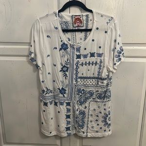 Beautiful embroidered JOHNNY WAS white and blue blouse.  soft fabric. Size L